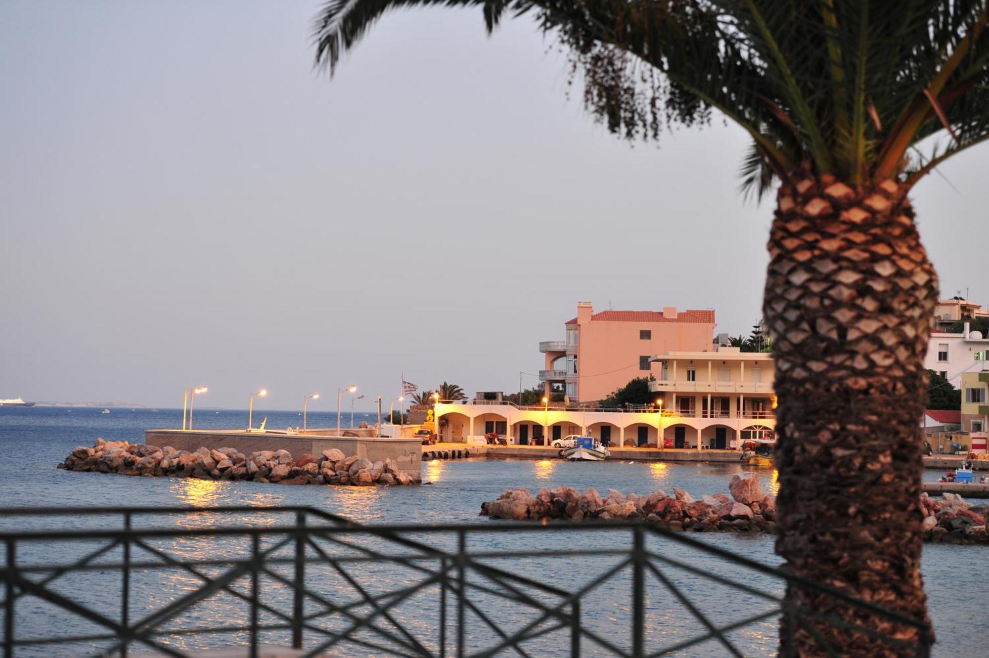 Pearl Bay Hotel Apartments Vrontádos Екстериор снимка