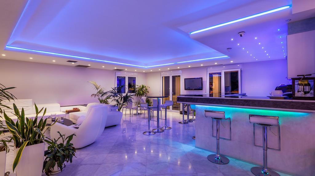 Pearl Bay Hotel Apartments Vrontádos Екстериор снимка