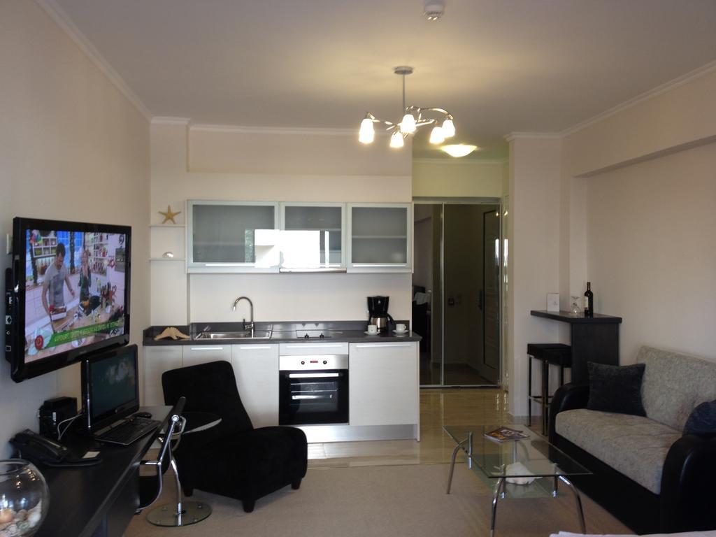 Pearl Bay Hotel Apartments Vrontádos Екстериор снимка